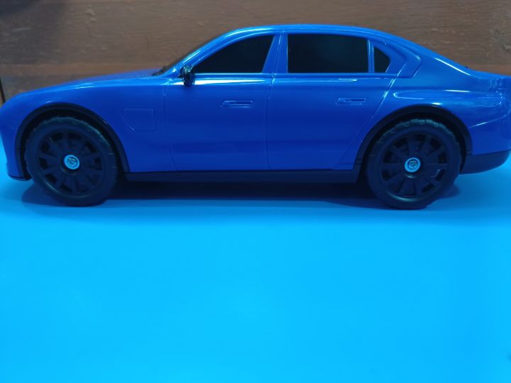 Wireless%20Bluetooth%20Speaker%20Portable%20Car%20Shape%20Speaker%205W%20TF%20Card%20USB%20Support,%20Chargeable%201200mAh%20Battery%20-%20Image%208