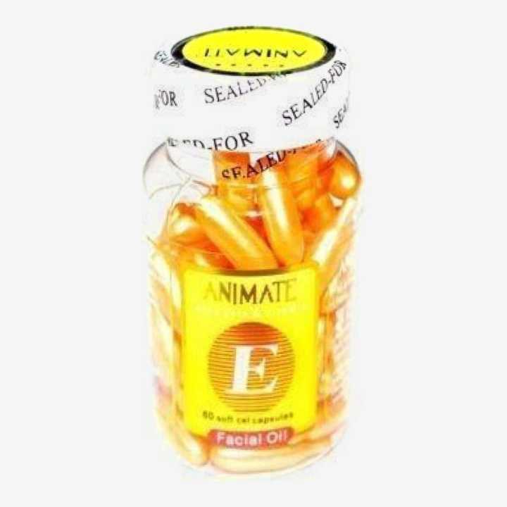 Facial Essence Aloe Vera and Vitamin E Facial Oil for Acne Marks 60 Capsules