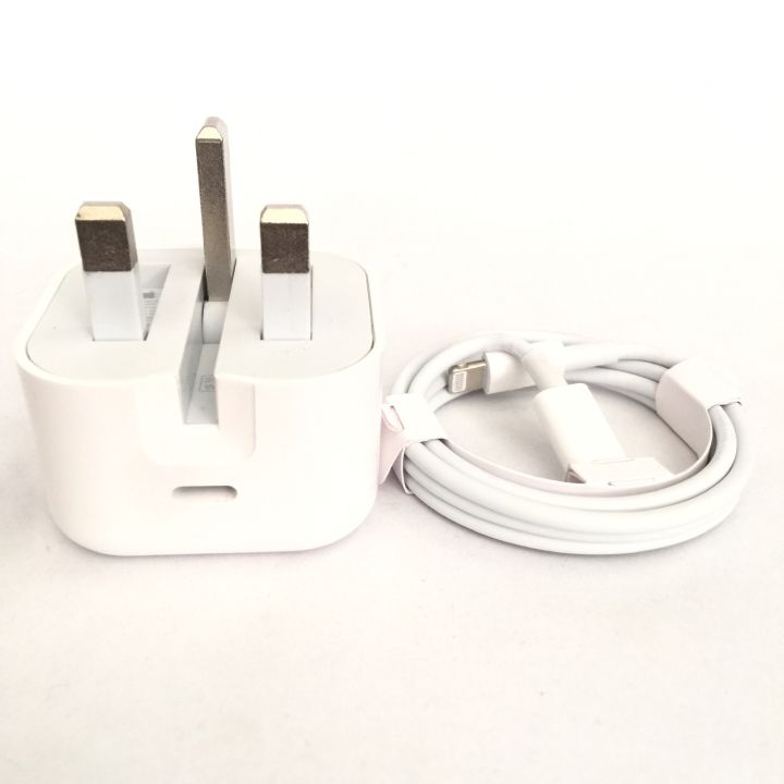 20%20W%20Charger%20For%20i%20Phone%208%20With%20USB-C%20TO%20Lightning%20Cable%20-%20Image%204