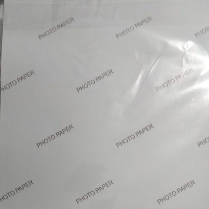 A4%20Photo%20Glossy%20Sticker%20Paper%20A4%20%7C%20135%20gsm%20%7C%20Pack%20of%2020%20sheets%20%7C%20Water%20Resistant%20-%20Image%204