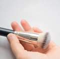 VaryGood Foundation Applicator Makeup Brush. 