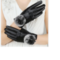 Women'S Touchscreen Leather Winter Gloves With Faux Fur Pom-Pom. 