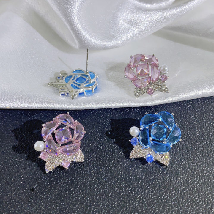 %E3%80%90Top%20Picks%E3%80%91French%20Sweet%20Pearl%20Embellished%20Rose%20Camellia%20Ear%20Studs%20Temperament%20High-grade%20Transparent%20Flower%20Earrings%20Women's%20Ear%20Jewelry%20-%20Image%203