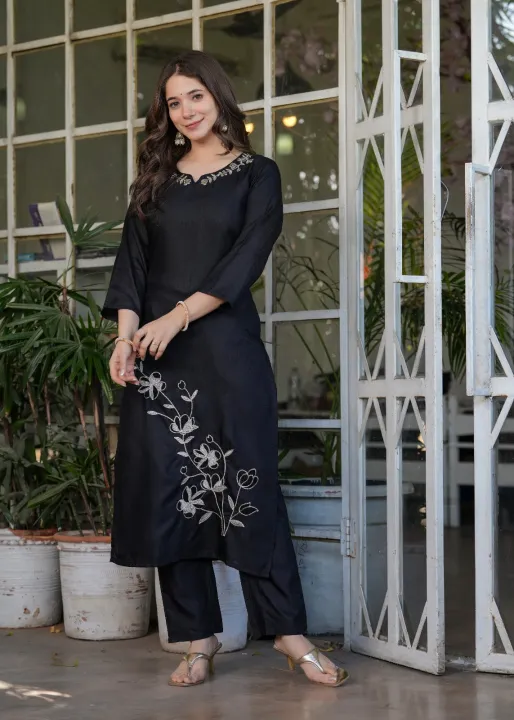 Women%E2%80%99s%20Viscose%20Rayon%20Embroidery%20Straight%20Kurta%20with%20Pant%20and%20Dupatta%20Set%20By%20Sapnaaz%20Fashion%20-%20Image%206