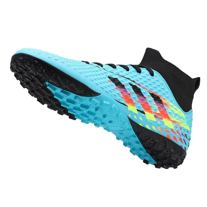 Futsal%20Shoes%20For%20Men%20With%20Grip%20Socks%20-%20Image%204