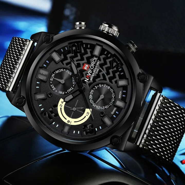 NAVIFORCE%20NF9068M%20Chronograph%20Watch%20With%20Mesh%20Stainless%20Strap%20-%20Black/Grey%20-%20Image%204