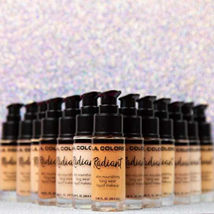 L.A.%20Colors%20Radiant%20Foundation%20(Suede)%2028.5ml%20-%20Image%204
