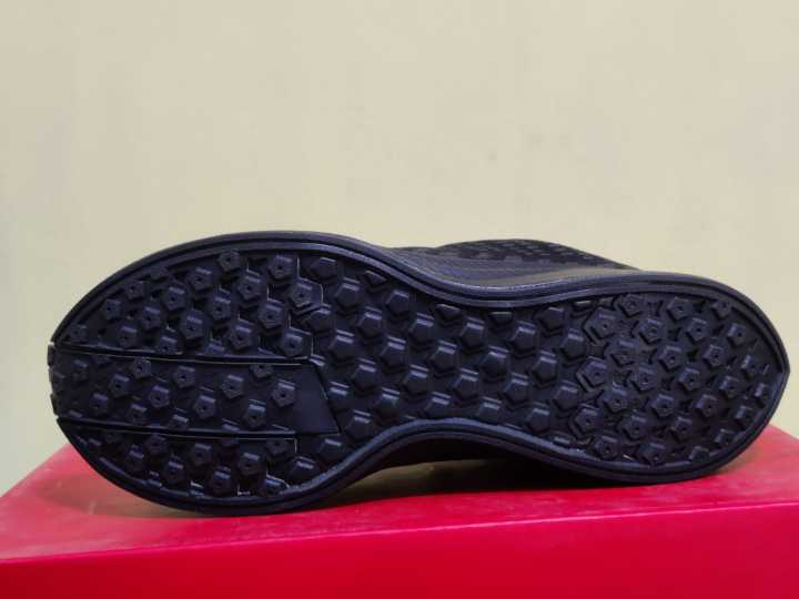 Cloud%20Gallop%20Waterproof%20Sports%20Shoes%20For%20Men%20-%20Image%205