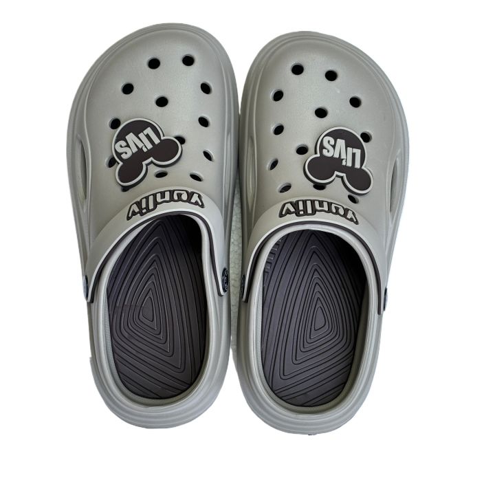 Men's%20Soft%20Comfort%20Crocs%20-%20Affordable,%20Quality%20Footwear%20for%20Casual,%20Walking,%20and%20Outdoor%20Activities%20-%20Image%205