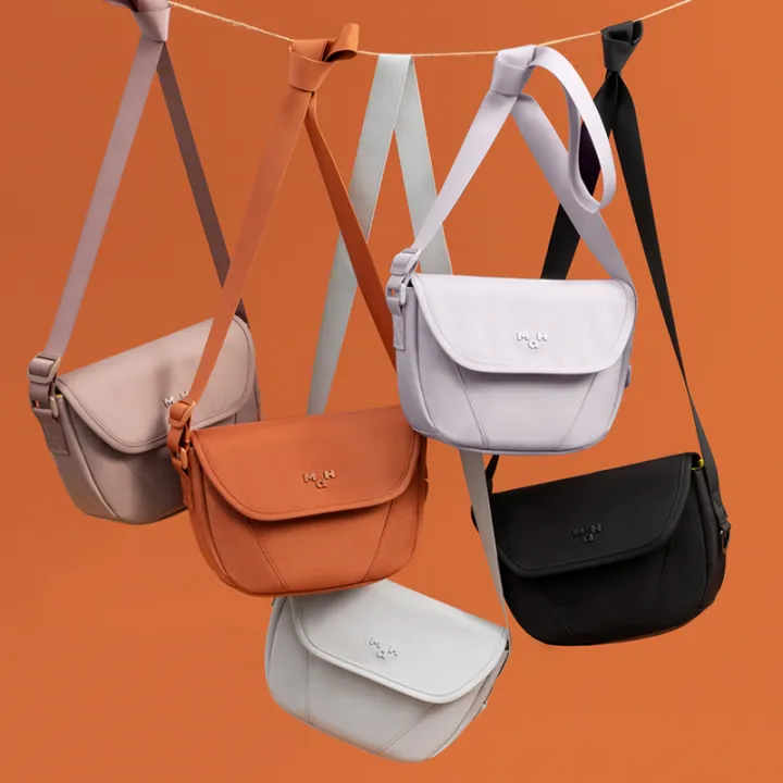 MAH%20YOUNG%20Crossbody%20Shuttle%20Bag%20For%20Women%20M222390S%20-%20Image%2010