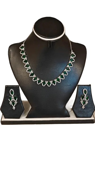 Tara%20jewellery%20American%20Diamond%20Set%20for%20Women%20with%20Green%20locket%20shining%20genuine%20stone%20sets%20Design%2012%20-%20Image%202
