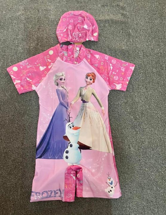 Swimming%20Customs%20for%20Kids%20-%20Image%204