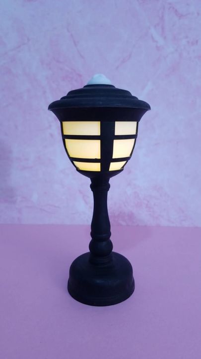 Pinches Artcore Cute Street Light Shaped Night Lamp