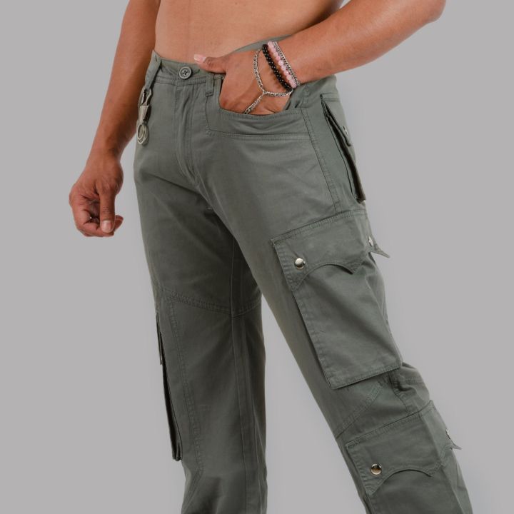 Wraon%20Dark%20Green%20Stretchable%20Premium%20Cotton%20Chichi%20Cargo%20Box%20Pant%20For%20Men%20-%20Fashion%20%7C%20Cargo%20Pants%20For%20Men%20%7C%20Men's%20Wear%20%7C%20-%20Image%204