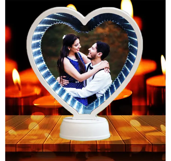 Heart%20Shape%20Magic%20Mirror%20And%20Photo%20Frame%202%20in%201%20With%20RGB%20Multicolor%20led%20light%20-%20Image%202
