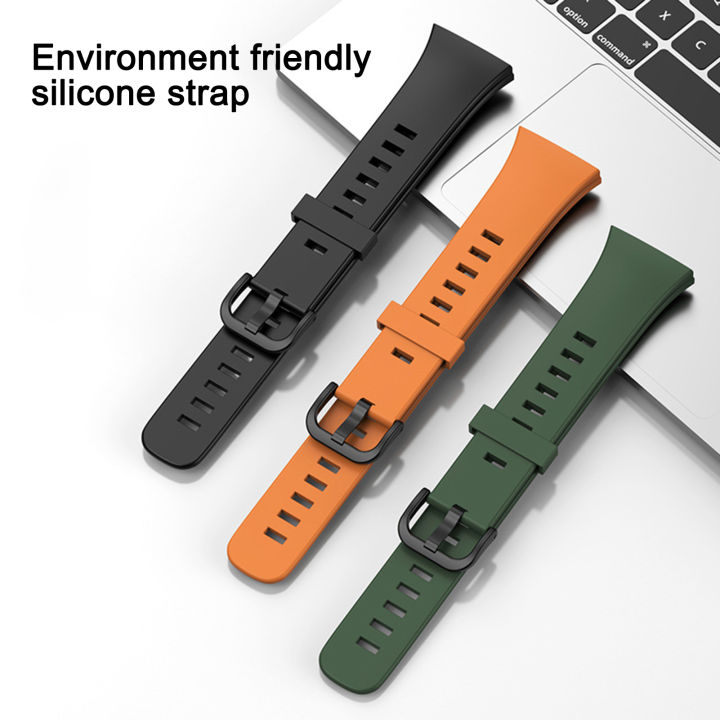Watch%20Strap%20Breathable%20Sweat-proof%20with%20Buckle%20Sports%20Watch%20Band%20for%20Huawei%20Honor%20Band%206%20-%20Image%203