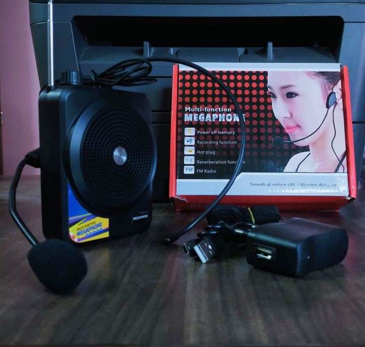 K8A Portable Voice Amplifier Wired Megaphone FM Wireless Microphone Radio MP3 Teacher Training Smart Gallery
