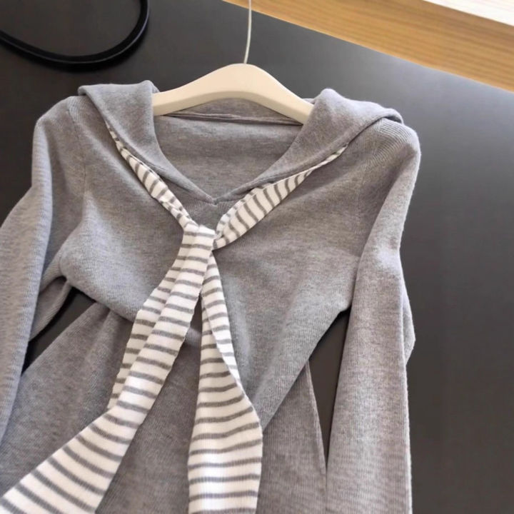 Korean Style College Style Navy Collar Striped Ribbon Long Sleeve T-Shirt for Women with Unique Design, Slimming Base Shirt for Spring and Autumn