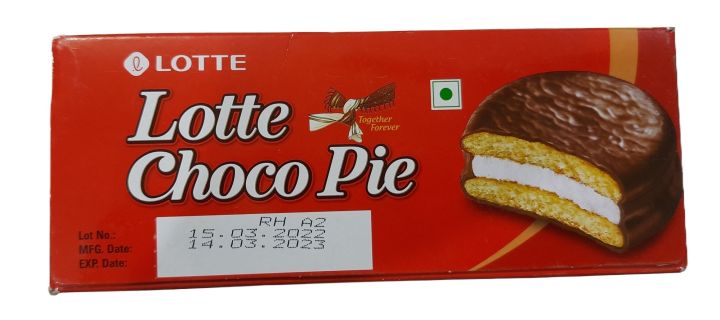 Lotte%20Choco%20Pie%20box%20-18pcs%20-%20Image%205