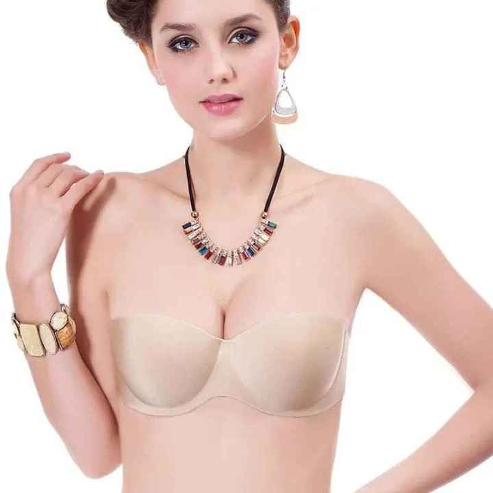 Spandex%20Strapless%20Bra%20For%20Women%20With%20Extra%20Clear%20Back%20Strap%20-%20Image%203