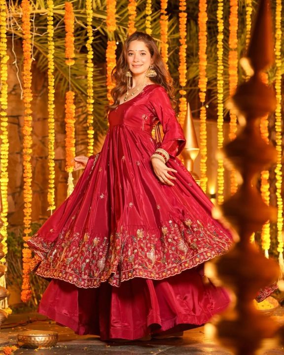 Designer%20Natural%20Crepe%20Silk%20Anarkali%20Palazzo%20Set%20with%20Thread%20&%20Sequin%20Work%20By%20Sapnaaz%20Fashion%20-%20Image%205
