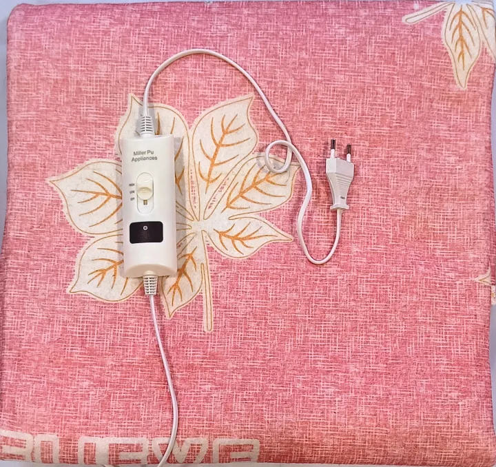 Electric%20Bed%20(150/120%20cm)Heated%20Blanket%20Two%20Step%20Control%20Thermostat%20Body%20Warmer%20Heater%20For%20Winter%20-%20Image%203