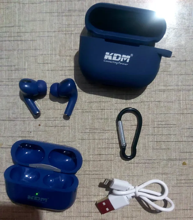 Kdm%20A1%20Earbud%20HOPPODS%20Earbuds%20-%20Image%205