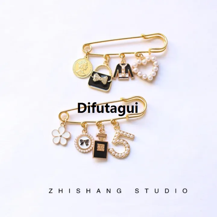 Difutagui%20Fashion%20brooches%20with%20cute%20thing%20small%20pin%20jacket%20sweater%20pin%20Original%20cardigan%20vintage%20pearl%20accessory%20with%20mini%20bag%20bottle%20brooch%20-%20Image%203