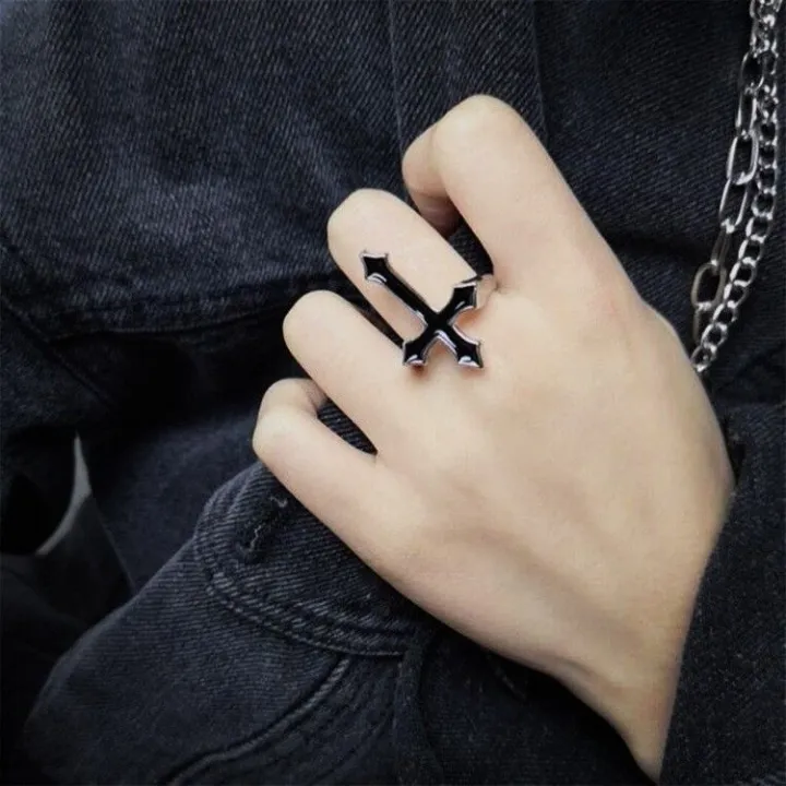 European%20and%20American%20Retro%20Personality%20Hip-Hop%20Fashion%20Cross%20Ring%20for%20Men%20and%20Women,%20Oil%20Drip%20Punk%20Trendy%20Handmade%20Ancient%20Style%20Ring%20-%20Image%207