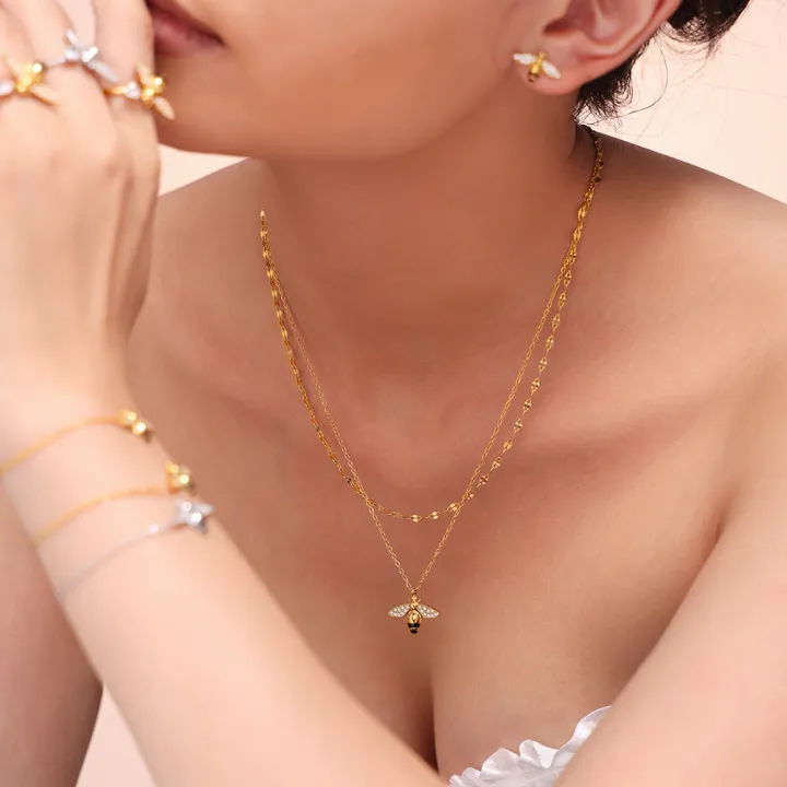 Qiong%20Yao%20Fashion%20Drip%20Oil%20Zircon%20Industrious%20Little%20Bee%20Double%20Necklace%20Bracelet%20Ring%20Earrings%20Textured%20Titanium%20Steel%20Set%20-%20Image%203