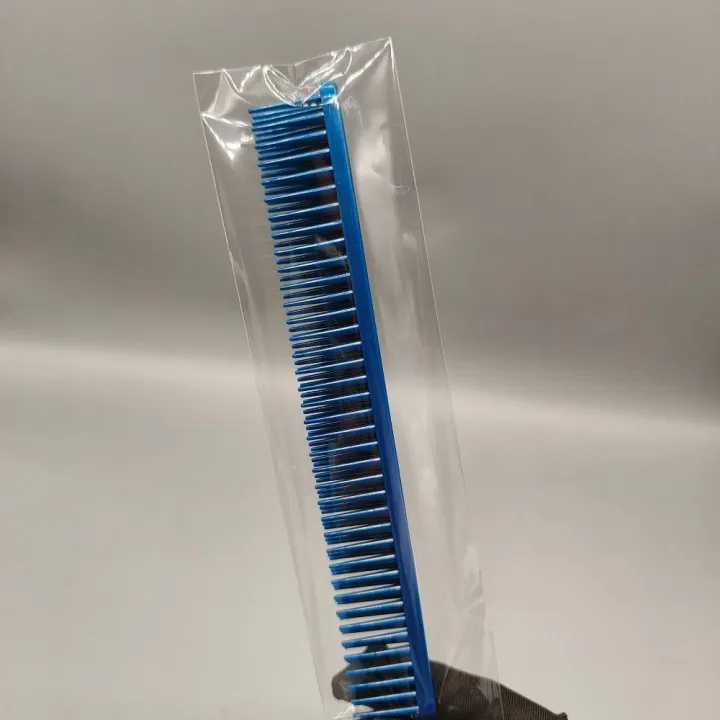 The%20righteous%20brush%20is%20easy%20to%20use,%20the%20tool%20curls%20the%20hair%20is%20set%20and%20the%20portable%20hairstyle%20is%20Sales%20promotion%20set%20with%203%20rows%20of%20combs,%20and%20the%20new%20fashionable%20wide-tooth%20styling%20brush%20defines%20the%20curls%20-%20Image%207