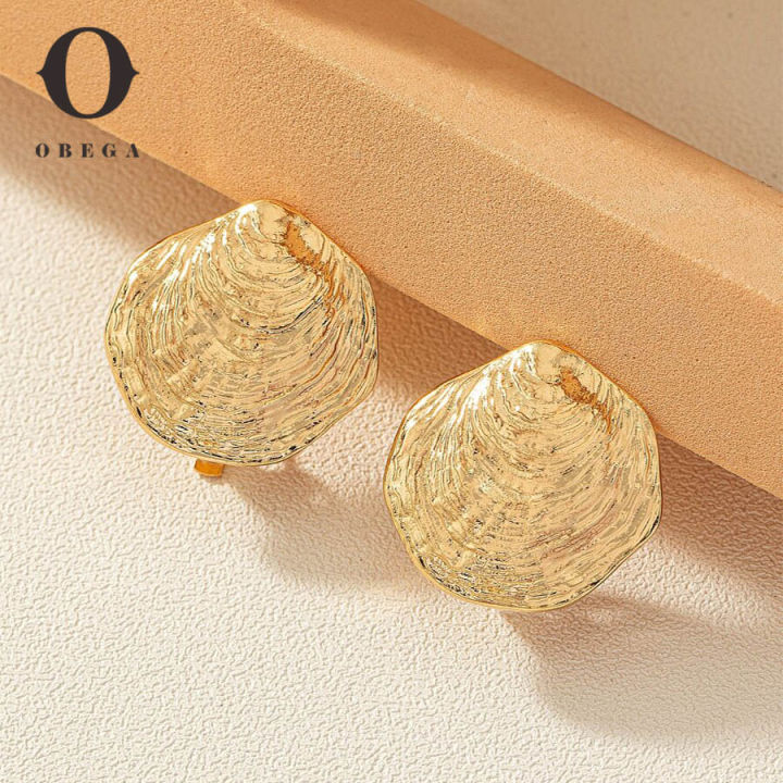 Moxly Obega Chic Shell Shape Clip Earring For Woman Shimmering Gold Color Sector Earrings Fashion Unique Holiday Beach Jewelry