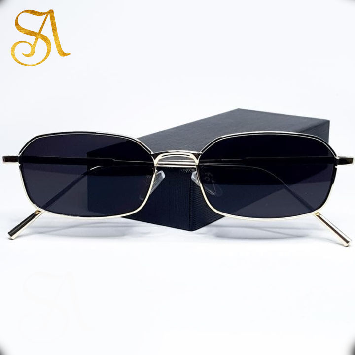 Golden%20Thin%20Square%20Retro%20Trendy%20Sunglasses%20For%20Women%20With%20Bag%20-%20Black%20Lens%20%7C%20Fashion%20Rectangle%20Frame%20Sunglasses%20For%20Women%20-%20Image%204