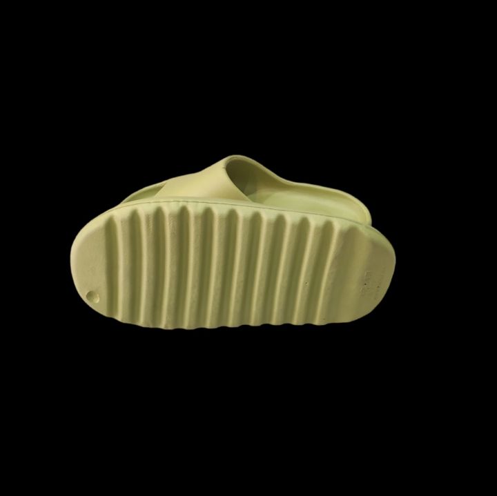 Thick%20Sole%20Yeezy%20Slides%20/%20Slippers%20For%20Men%20(56-89)%20-%20Image%203