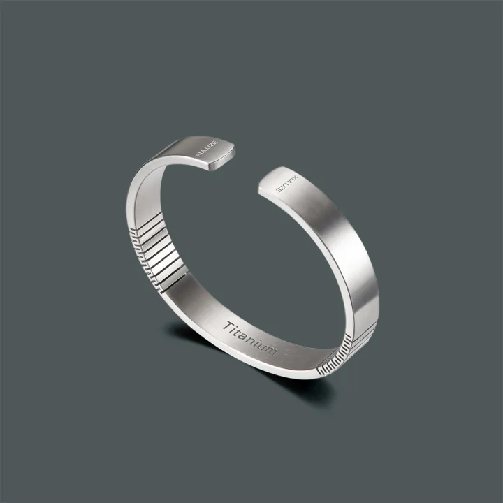 KULUZE%20Original%20Titanium%20wristband%20100%25%20Pure%20titanium%20Golf%20Athletic%20Bracelet%20Men%20Women%20C-Shaped%20cuff%20Bangle%20Bracelet%20fashionGift%20-%20Image%205