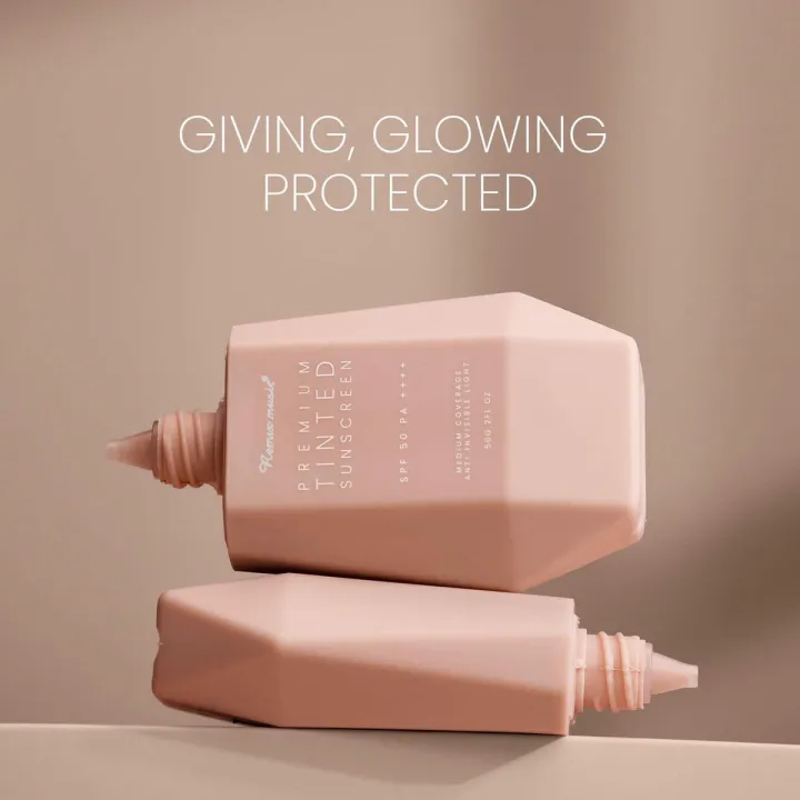 Remix%20SKIN%20Premium%20Tinted%20Sunscreen%20SPF%2050++++%2050g%20Lightweight%20Tone-Up%20Sun%20Protection,%20Hydrating%20&%20Brightening%20-%20Image%202