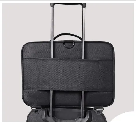 Makeup%20Mania%20Medium%20Size%20Vanity%20Bag%20For%20Makeup%20Artist%20/%20Makeup%20Artist%20Vanity%20Bag%20For%20Travelling/%20Freelance%20Makeup%20Artist%20Vanity%20Bag/%20Makeup%20Bag%20-%20Image%204