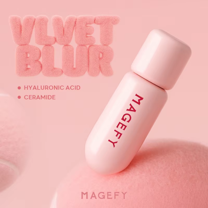 MAANGE%20MAGEFY%20Velvet%20Up%20Lip%20Cream%20Ultra-Pigmented%20&%20Weightless%20Matte%20Mousse%20Lip%20Glaze%20MF-L04%20-%20Image%203