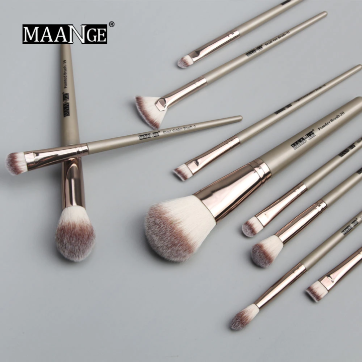 MAANGE%2018%20Pcs%20Professional%20Makeup%20Brushes%20Set%20-%20Image%206