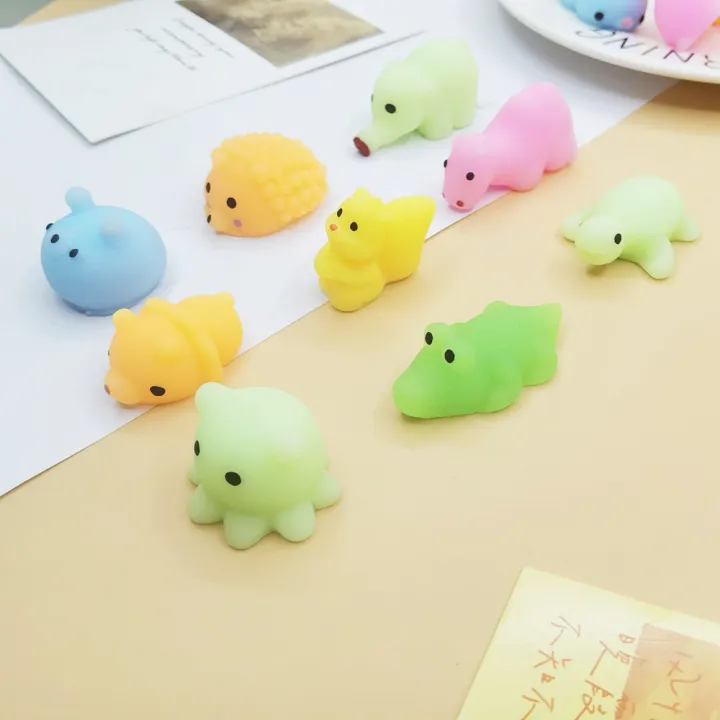 24PCS%20Mini%20Kawaii%20Squishies%20Mochi%20Stress%20Reliever%20Anxiety%20Toys%20Squishy%20Toy%20Party%20Favors%20for%20Kids%20Basket%20Fillers%20with%20Storage%20Box%20-%20Image%204