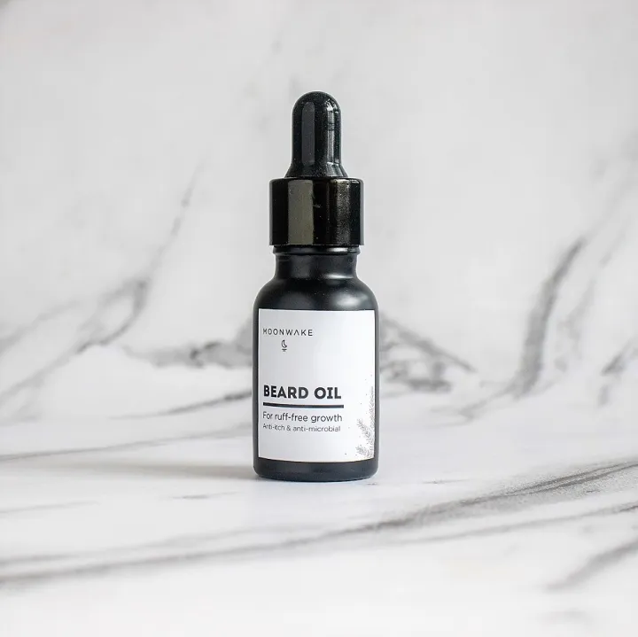 Moonwake%20Beard%20Oil%20-%20Beard%20Oil%20for%20Ruff%20Free%20Growth%20with%20Neem,%20Nettle%20&%20Rosemary%20Extracts%20-%2015ml%20-%20Image%202