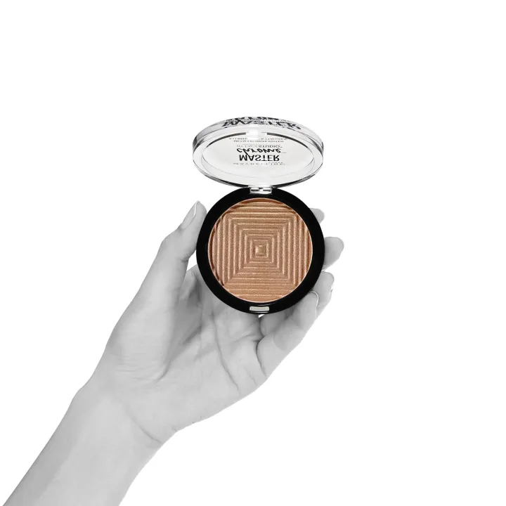 Maybelline%20New%20York%20Master%20Chrome%20Metallic%20Highlighter,%20Molten%20Gold%206.7gm%20-%20Image%208