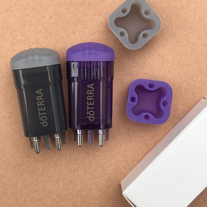 Mini%20essential%20oil%20scalp%20applicator%20Fluid%20Guide%20Comb%20Massage%20Head%20Therapy%20Roll-On%208ml%20Hair%20Growth%20Liquid%205%20needles%20for%20doTERRA%20-%20Image%204