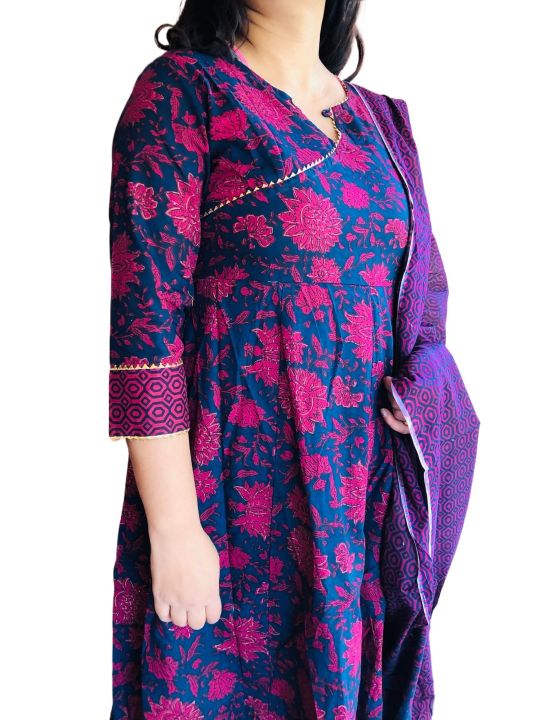 Umbrella%20Kurta%20Set%20For%20Women%20-%20Image%203
