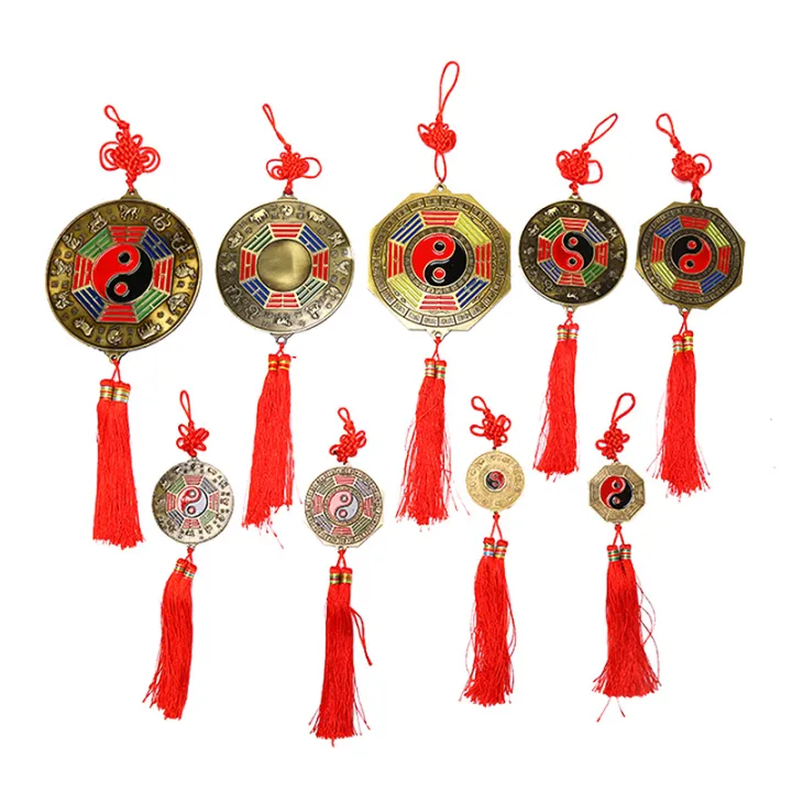 Chinese%20Feng%20Shui%20Mirror%20Yin%20Yang%20Bagua%20Mirror%20with%20Chinese%20Knot%20Hanging%20Decor%20-%20Image%202