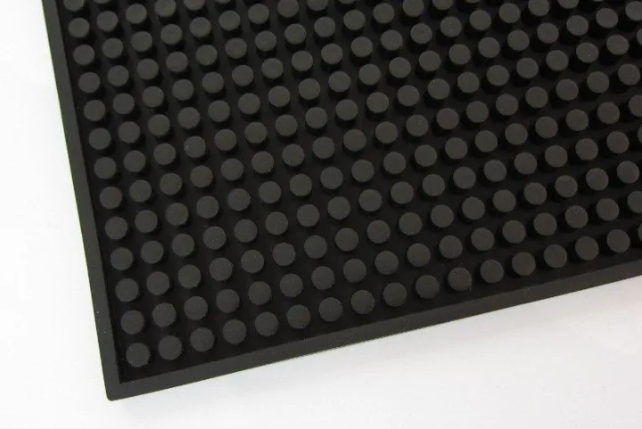 Rubber%20Bar%20Service%20Mat%20(18"%20x%2012")%20-%20Image%205
