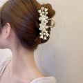 New Elegant Diamond Flower Hair Clip Gold Geometric Metal Hair Claw Pearl Hair Clutcher For Women Hairpin Hair Accessories. 