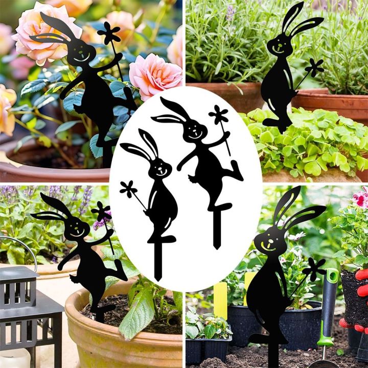 NEW Iron Rabbit Garden Stakes Cartoon Rabbit Yard Art Outdoor Bunny ...