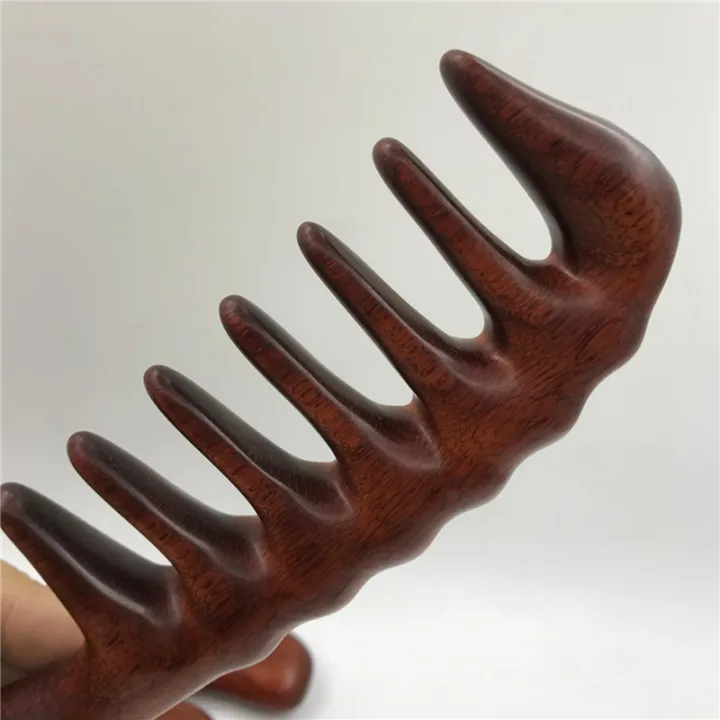 fasdaga%206X%20Hair%20Comb%20for%20Detangling%20-%20Wide%20Tooth%20Wood%20Comb%20for%20Curly%20Hair%20-%20No%20Static%20Natural%20Wooden%20Sandalwood%20Comb%20-%20Image%208