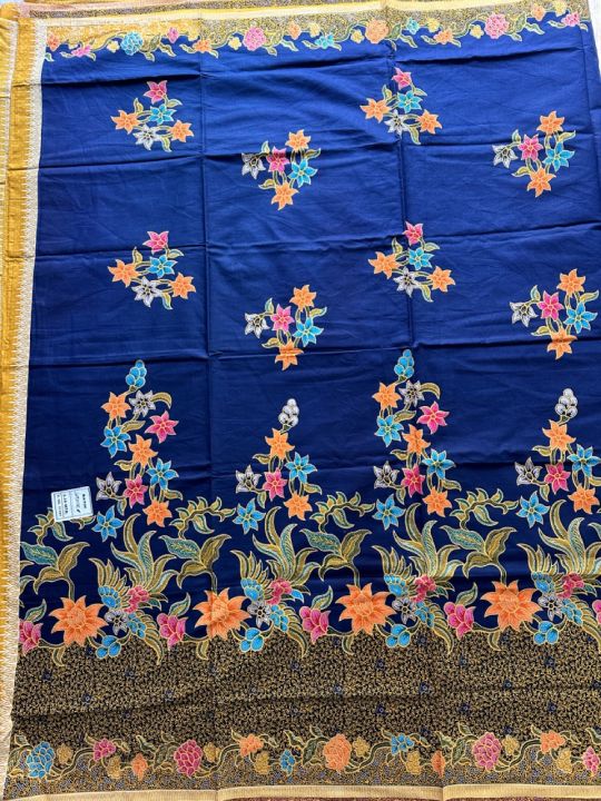 Cotton%20Floral%20Batik%20Print%20Lungi%20for%20Girls%20-%20Extra%20Wide,%20198%20cm%20Length%20-%20Image%202